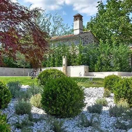 Beautiful Zita With Pool In Pican Villa